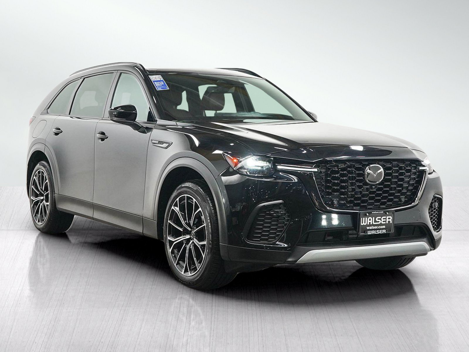 Certified 2025 MAZDA CX-70 Plug-In Hybrid w/ Premium Plus AWD/4WD image 7