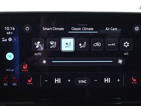 Used 2022 Volkswagen ID.4 Pro AWD/4WD image 18