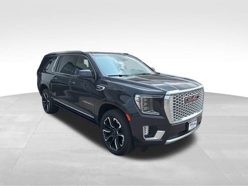 Used 2024 GMC Yukon XL Denali w/ Max Trailering Package image 2