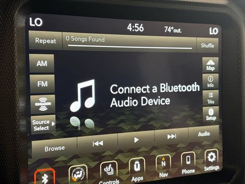 Used 2022 Jeep Wrangler Unlimited Sahara AWD/4WD image 19