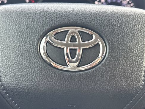 Used 2023 Toyota Tundra Limited AWD/4WD image 31