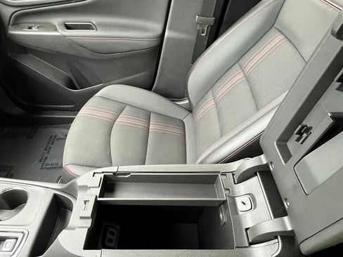Used 2024 Chevrolet Equinox RS FWD image 23