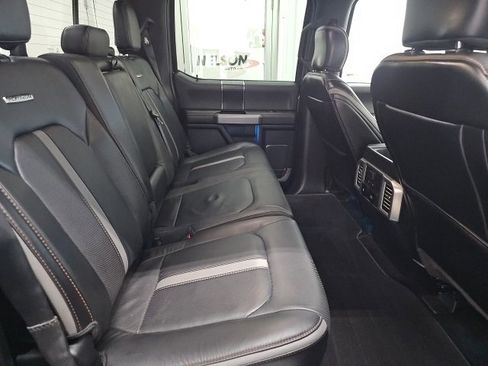 Used 2018 Ford F150 Platinum image 15