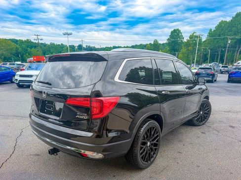 Used 2017 Honda Pilot Elite image 4