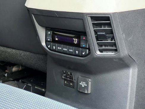 Used 2024 Toyota Sequoia Capstone image 14