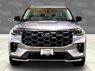 Used 2025 Ford Explorer Platinum w/ Ultimate Package AWD/4WD video 2