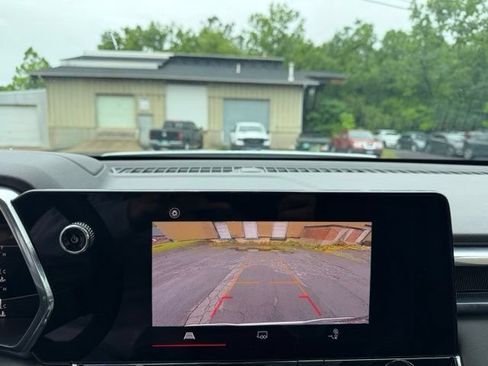 Used 2023 GMC Canyon Elevation w/ Trailering Package AWD/4WD image 21