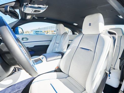 Used 2020 Rolls-Royce Wraith RWD image 42