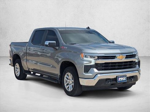 Used 2026 Chevrolet Silverado 1500 LT w/ Z71 Off-Road Package AWD/4WD image 3