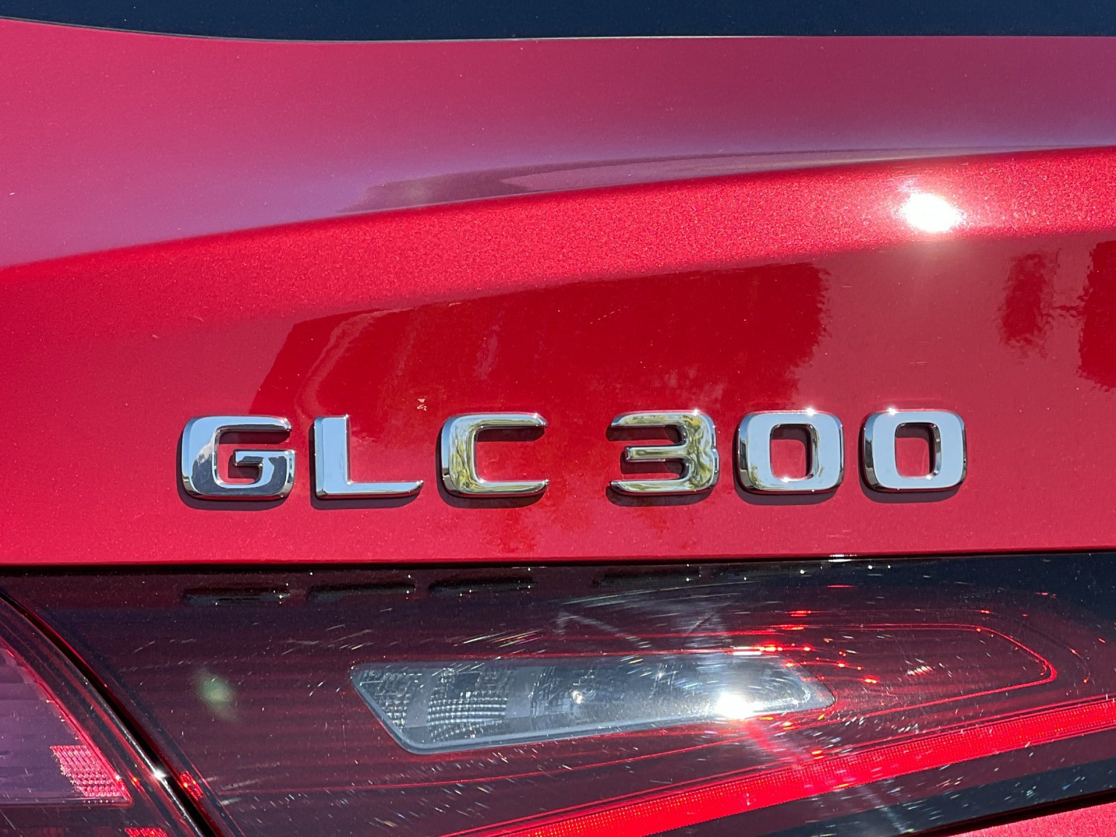 Used 2024 Mercedes-Benz GLC 300 4MATIC image 26