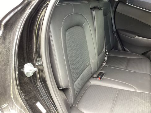 Used 2021 Hyundai Kona Limited FWD image 14