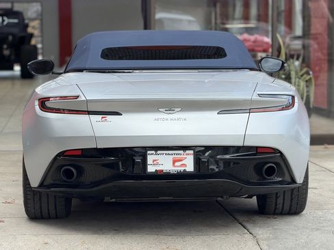 Used 2019 Aston Martin DB11 Volante image 14