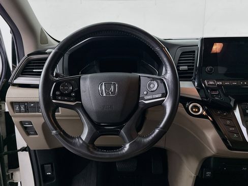 Used 2018 Honda Odyssey Elite image 17
