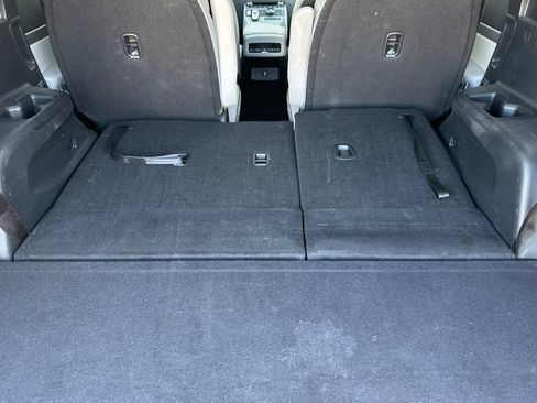 Used 2025 Hyundai Palisade SEL FWD image 16