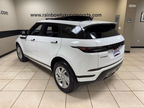 Used 2025 Land Rover Range Rover Evoque S AWD/4WD image 4