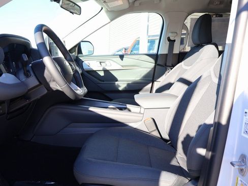 New 2026 Ford Explorer Active AWD/4WD image 25