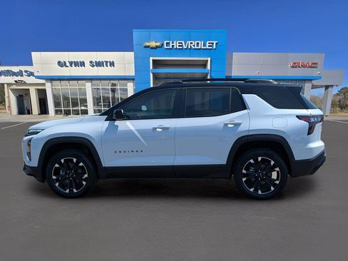 New 2026 Chevrolet Equinox RS w/ Convenience Package III FWD image 13