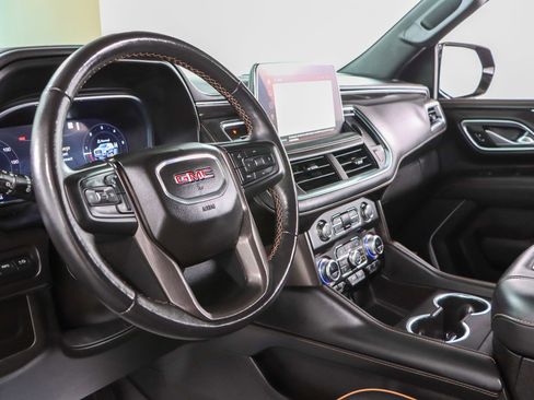 Used 2023 GMC Yukon AT4 w/ AT4 Premium Package AWD/4WD image 26