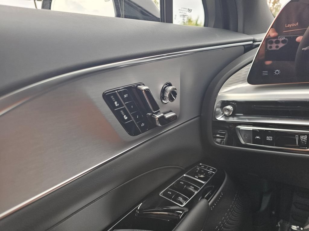 New 2027 Cadillac Lyriq Sport AWD/4WD image 34