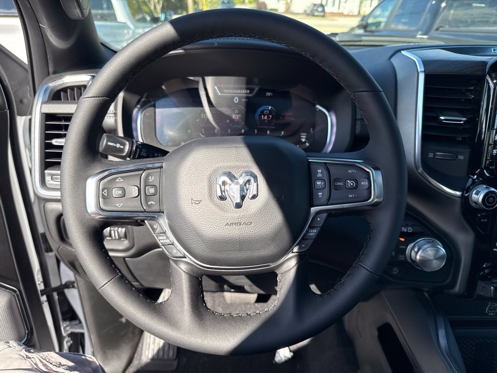 New 2027 RAM 1500 Laramie AWD/4WD image 10