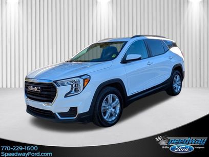 Used 2022 GMC Terrain SLE w/ Driver Convenience Package