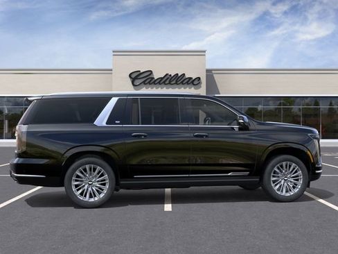 New 2026 Cadillac Escalade ESV Luxury AWD/4WD image 5