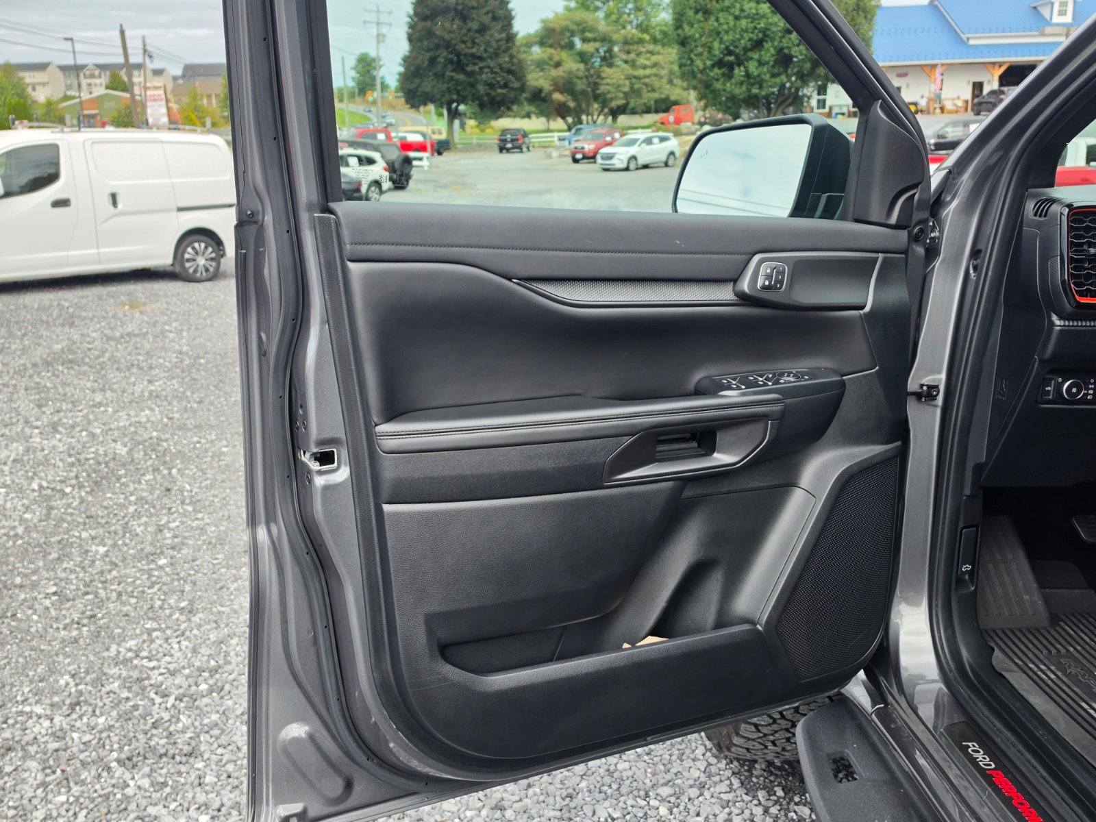 Used 2025 Ford Ranger Raptor AWD/4WD image 11