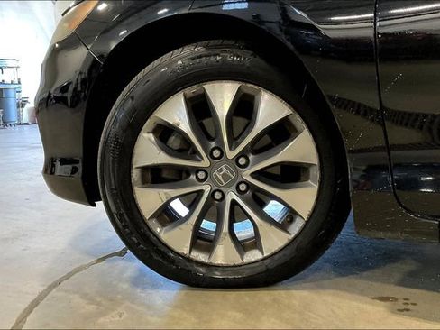 Used 2015 Honda Accord EX image 9