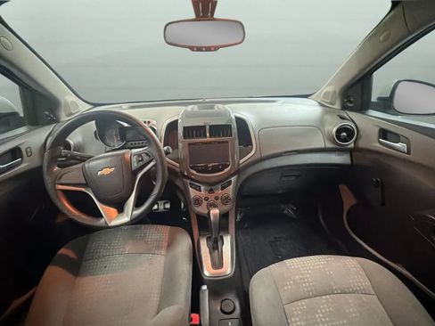 Used 2014 Chevrolet Sonic LS FWD image 10