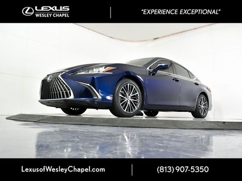 Used 2022 Lexus ES 350 w/ Premium Package image 13