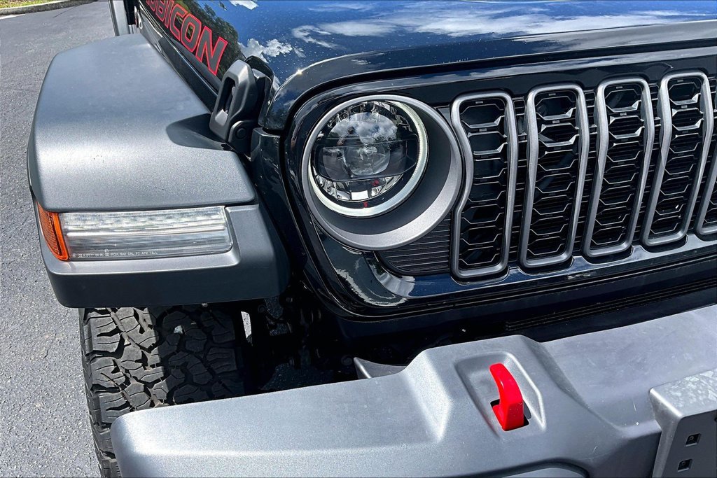 Used 2026 Jeep Wrangler Unlimited Rubicon AWD/4WD image 28
