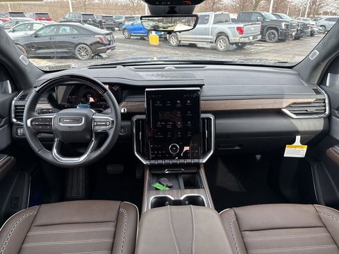 New 2026 GMC Acadia Denali Ultimate w/ LPO, All-Weather Package image 6