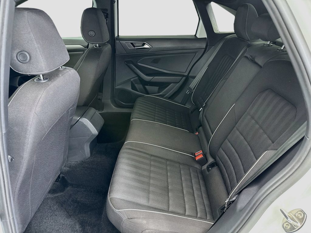 Used 2024 Volkswagen Jetta Sport FWD image 19