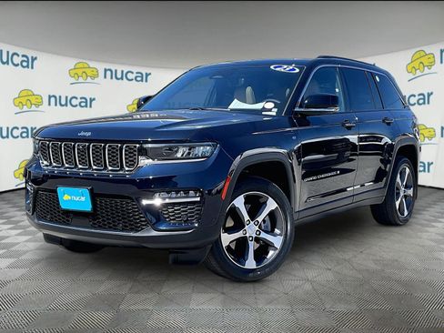 Used 2023 Jeep Grand Cherokee 4WD 4xe w/ Luxury Tech Group II image 3