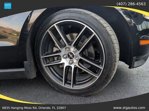 Used 2012 Ford Mustang GT Premium image 22