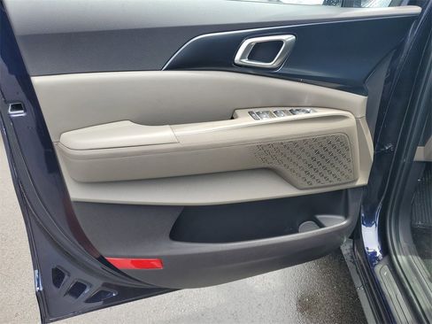 New 2026 Kia Carnival image 8