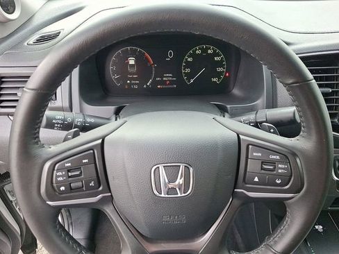 Used 2024 Honda Ridgeline Sport image 18