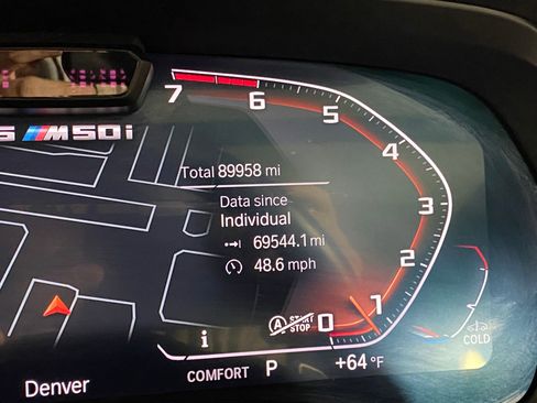 Used 2021 BMW X5 M50i image 21