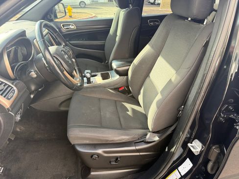 Used 2015 Jeep Grand Cherokee Laredo w/ Quick Order Package 23E image 12