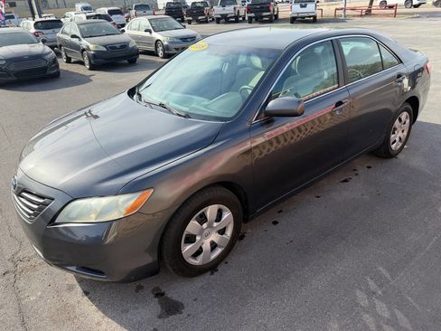 Used 2008 Toyota Camry LE image 14