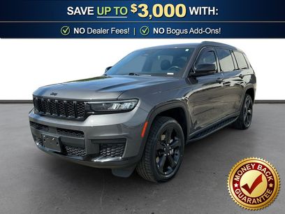Used 2022 Jeep Grand Cherokee L Laredo