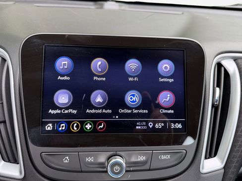 Used 2023 Chevrolet Malibu LT FWD image 17