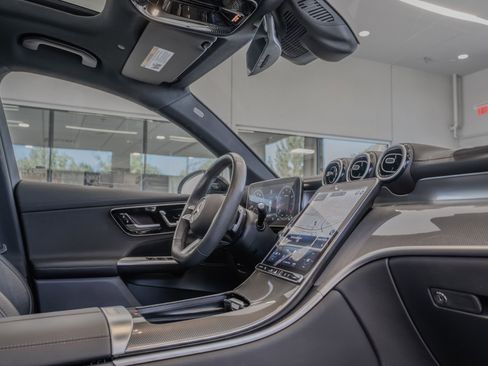 Certified 2024 Mercedes-Benz GLC 300 4MATIC image 18