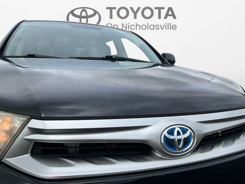 Used 2012 Toyota Highlander Limited AWD/4WD image 18