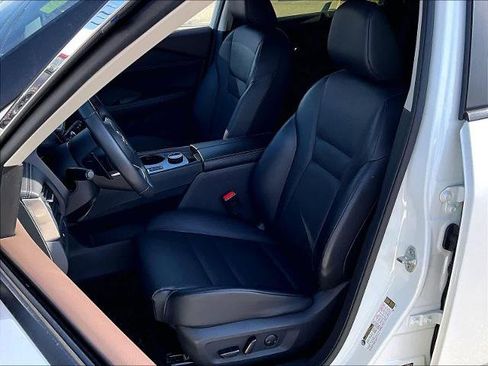 Certified 2023 Nissan Rogue SV w/ SV Premium B Package image 10