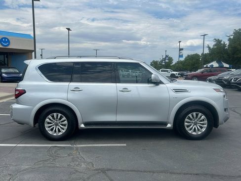 Used 2021 Nissan Armada SV image 2