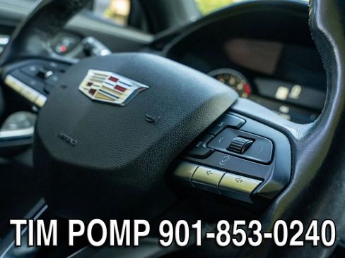 Used 2023 Cadillac XT4 Premium Luxury w/ Cold Weather Package FWD image 25