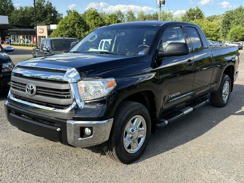 Used 2014 Toyota Tundra SR5 AWD/4WD image 1