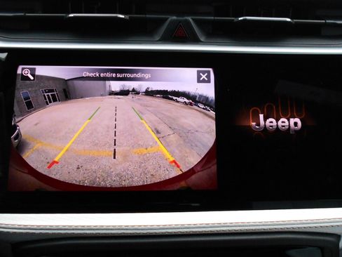 New 2026 Jeep Cherokee Limited AWD/4WD image 8