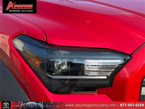 Used 2025 Toyota 4Runner TRD Off-Road Premium image 12